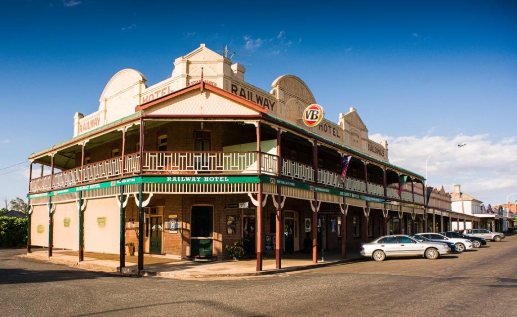 corner pub O’Connors Careers